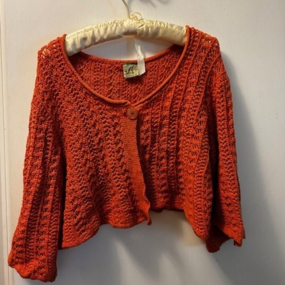 Cropped boxy crocheted sweater